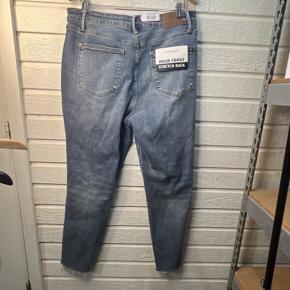 Judy Blue Jeans Womens Plus 15 32 Blue Denim Ridge front Stretch Distress NWT - Picture 9 of 15